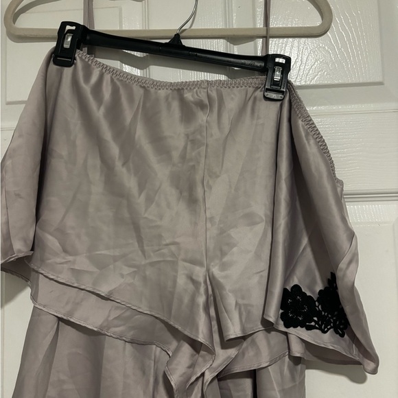Adore Me Light Gray pajamas “plus size” - Picture 6 of 7
